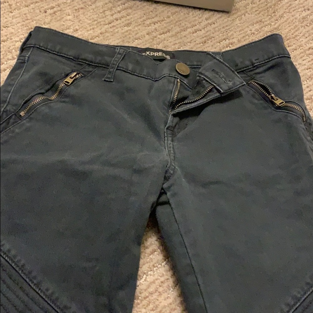 Jeans - Picture 3 of 5